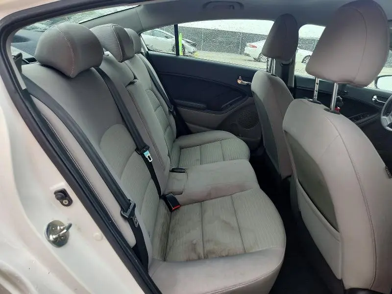 2014 KIA FORTE LX  