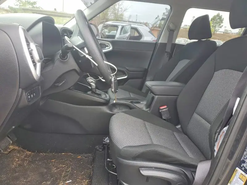 2024 KIA SOUL LX  