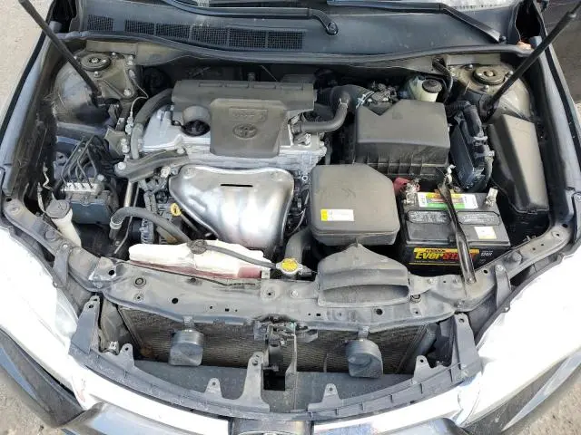 2015 TOYOTA CAMRY LE  