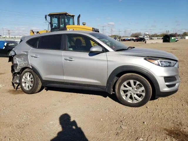 2020 HYUNDAI TUCSON SE  