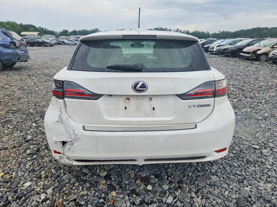 2013 LEXUS CT 200  