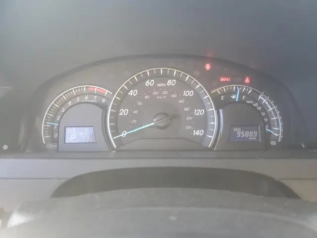 2012 TOYOTA CAMRY SE  