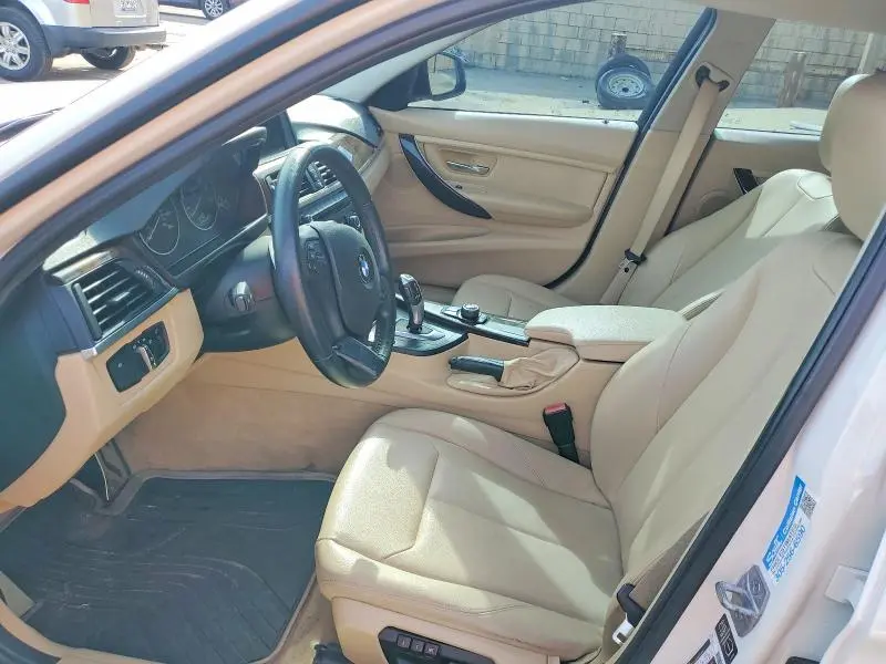 2015 BMW 320 I  