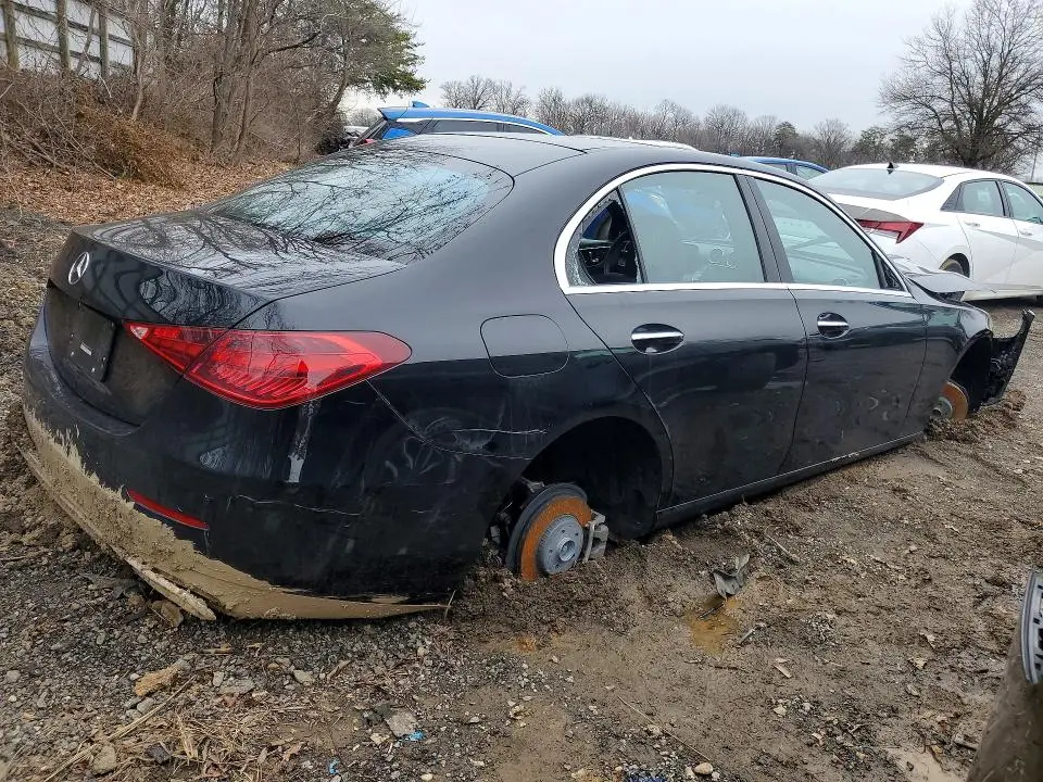 2025 MERCEDES-BENZ C 300  