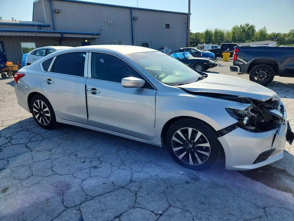 2018 NISSAN ALTIMA 2.5 SV  