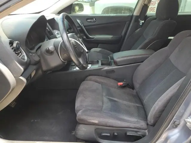 2011 NISSAN MAXIMA S  