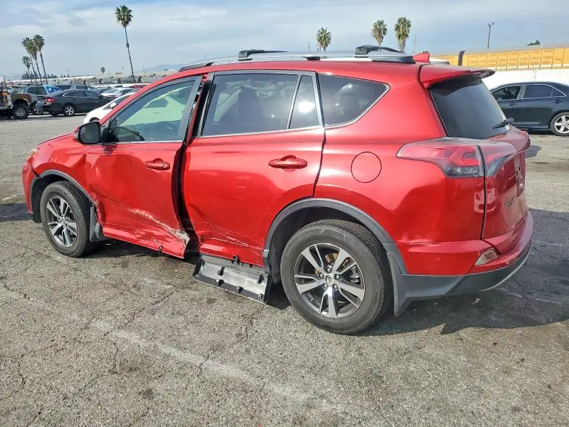2017 TOYOTA RAV4 XLE  