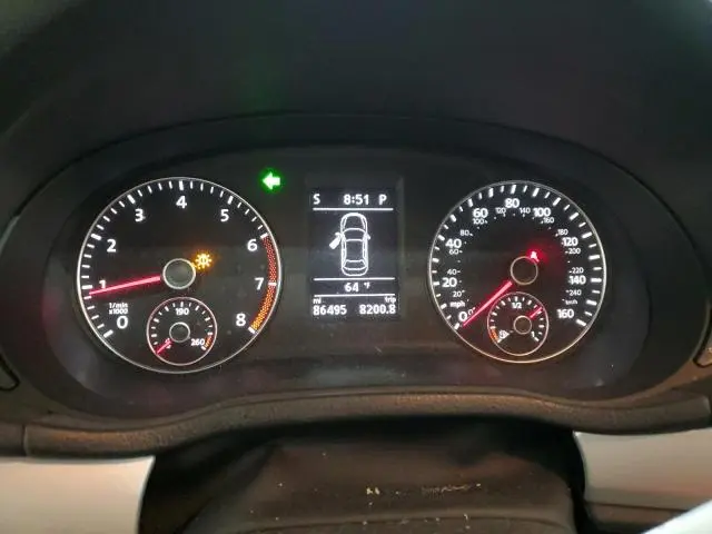 2013 VOLKSWAGEN PASSAT SE  