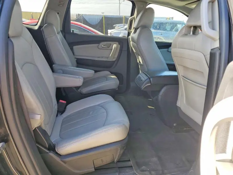 2010 CHEVROLET TRAVERSE LTZ  