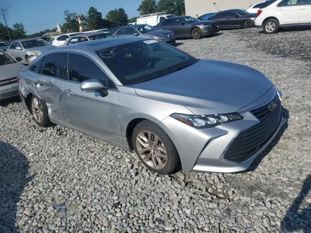 2019 TOYOTA AVALON XLE  