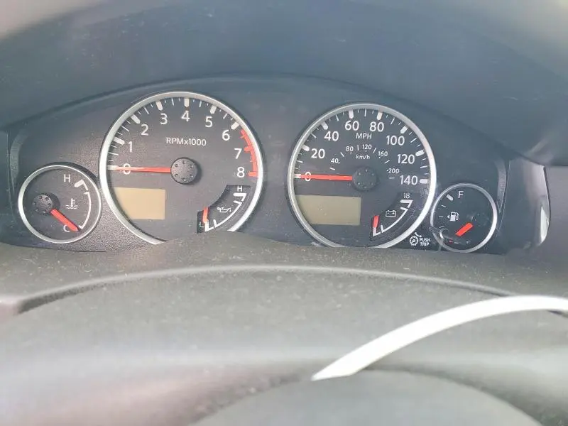 2010 NISSAN PATHFINDER S  