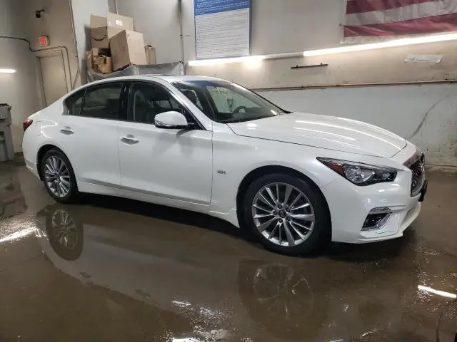 2018 INFINITI Q50 LUXE  