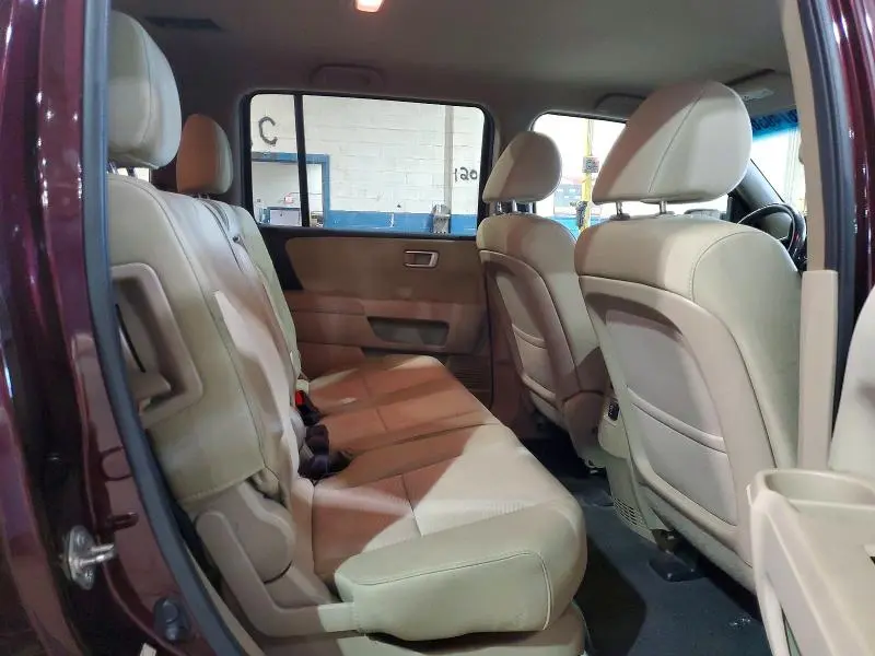 2015 HONDA PILOT LX  