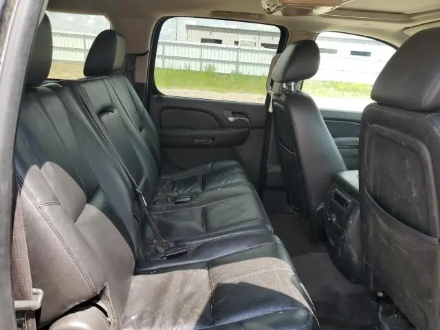 2014 CHEVROLET SUBURBAN K1500 LT  