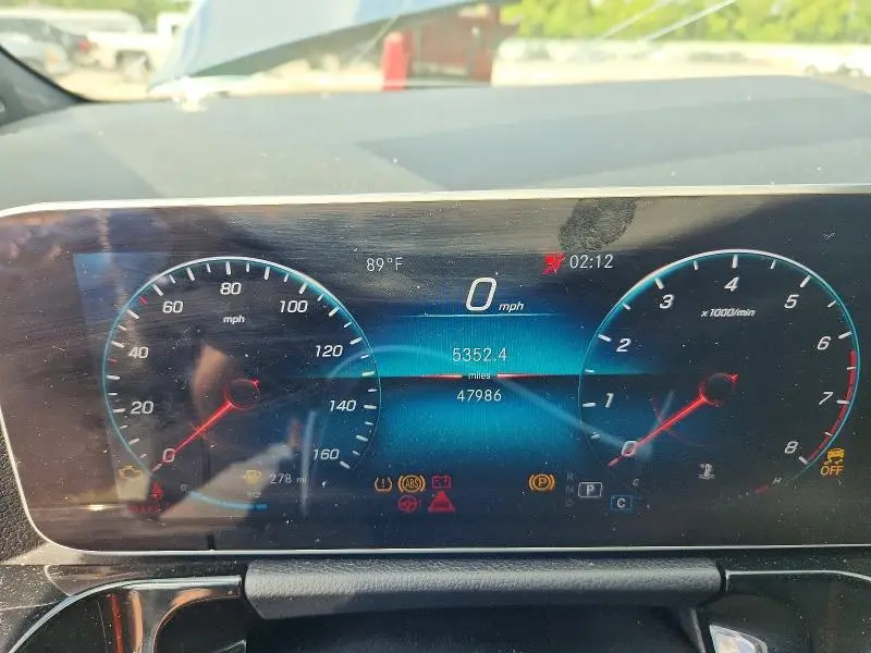 2021 MERCEDES-BENZ GLA 250 4MATIC  