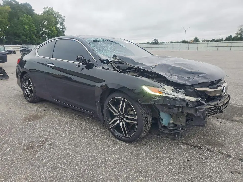 2017 HONDA ACCORD TOURING  