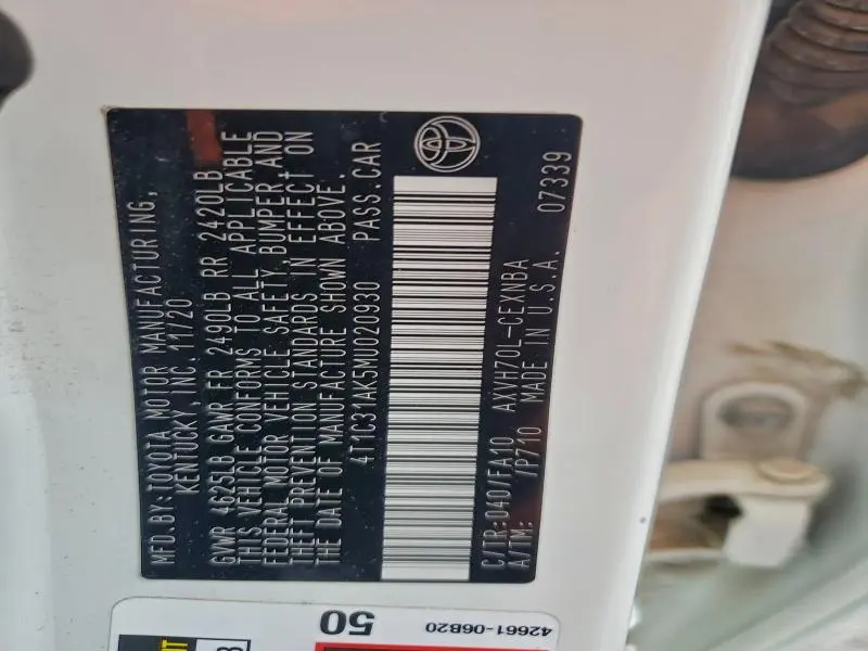 2021 TOYOTA CAMRY LE  