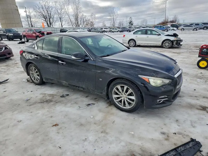 2015 INFINITI Q50 BASE  