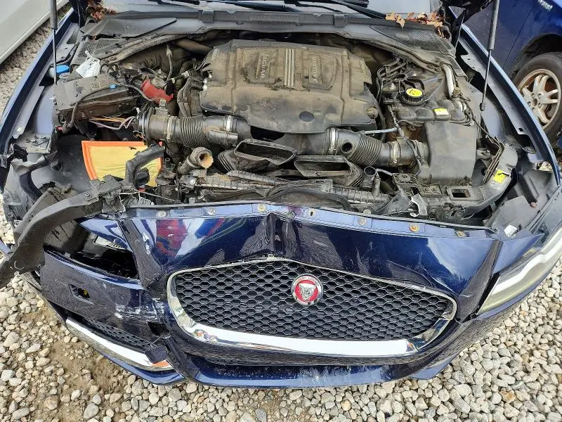 2016 JAGUAR XF PRESTIGE  