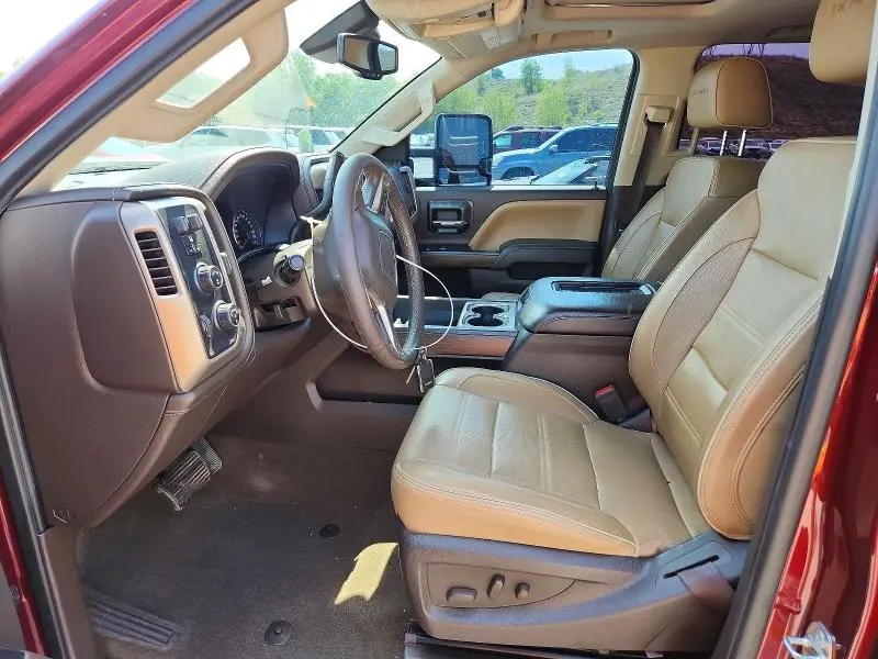 2017 GMC SIERRA K2500 DENALI  