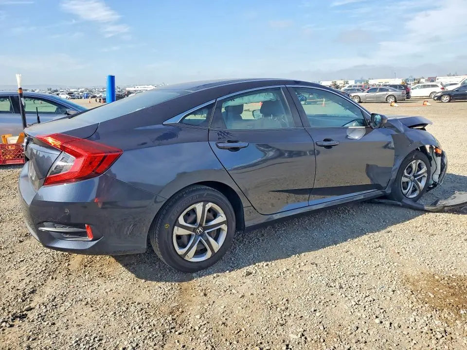 2018 HONDA CIVIC LX  