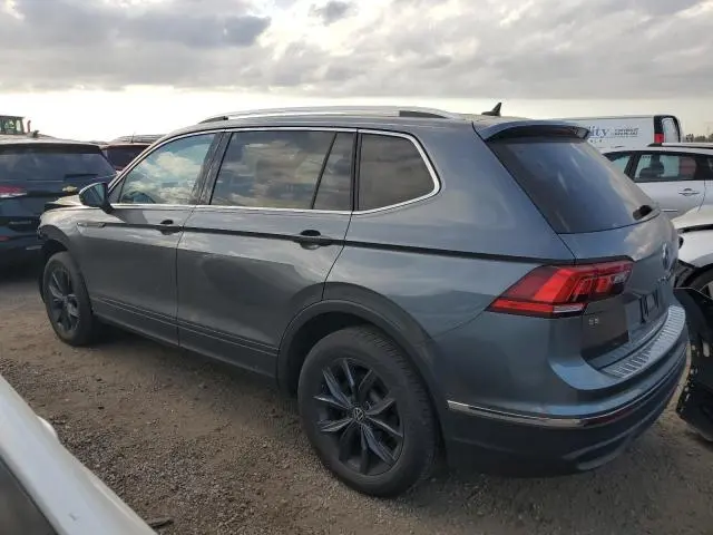 2022 VOLKSWAGEN TIGUAN SE  