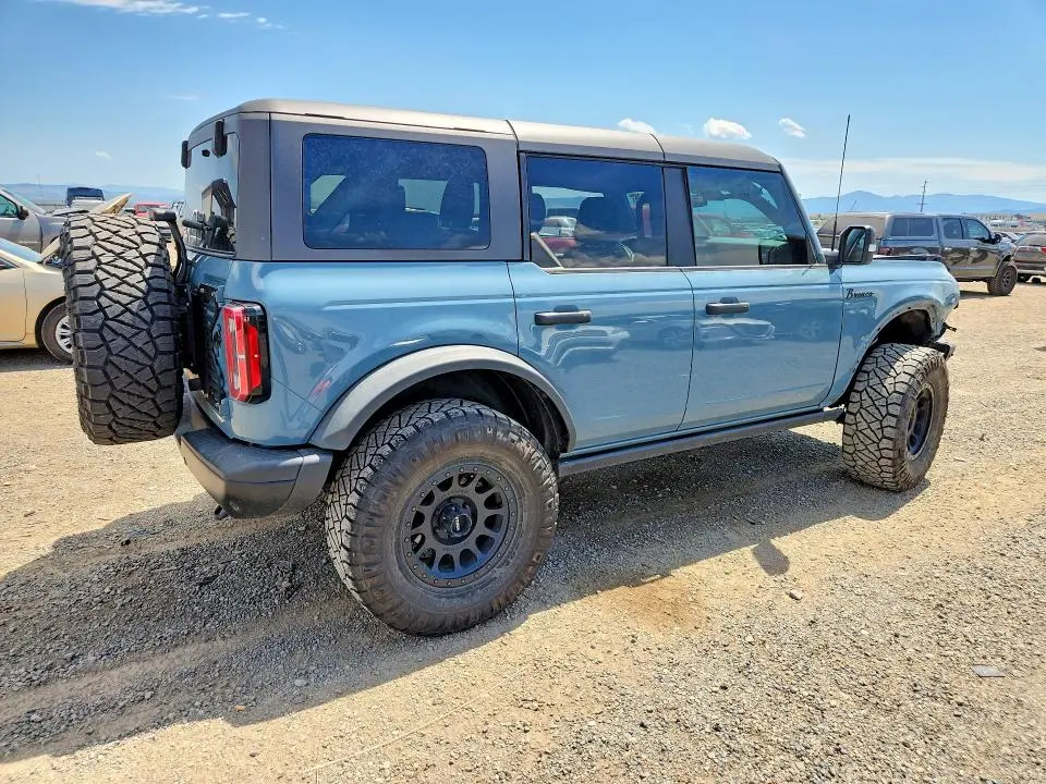2022 FORD BRONCO BASE  