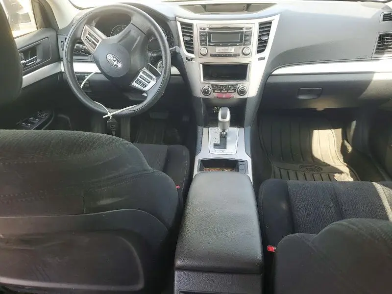 2013 SUBARU OUTBACK 2.5I  