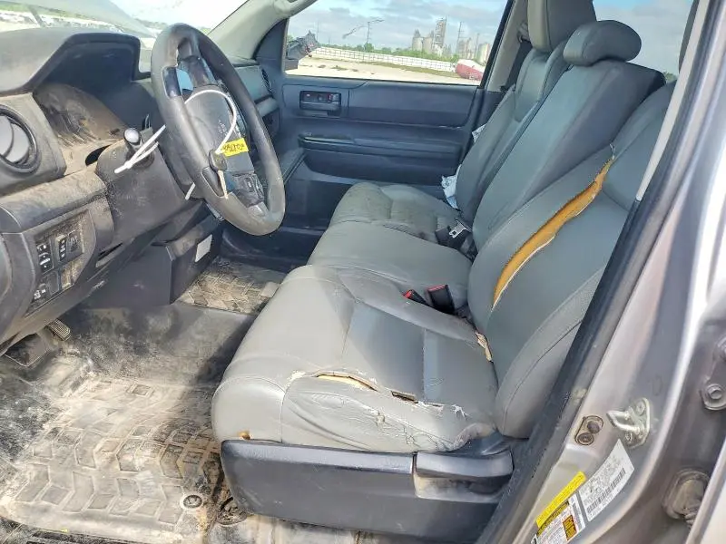 2014 TOYOTA TUNDRA SR  
