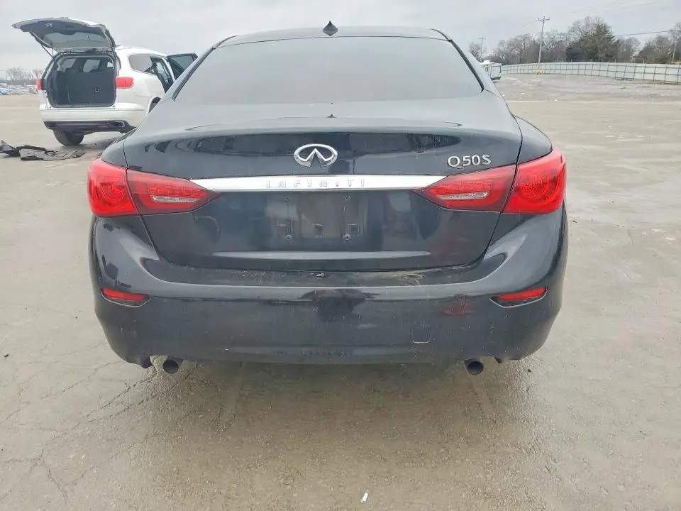 2018 INFINITI Q50 LUXE  