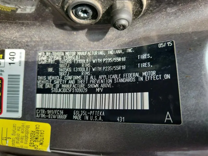 2015 TOYOTA SIENNA LE  