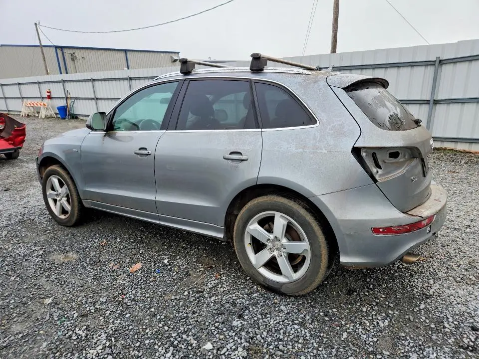 2011 AUDI Q5 PREMIUM PLUS  