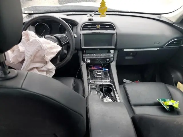 2020 JAGUAR F-PACE PREMIUM  