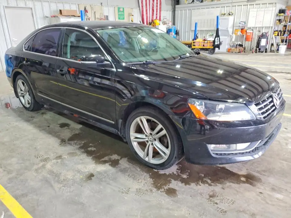 2014 VOLKSWAGEN PASSAT SEL  