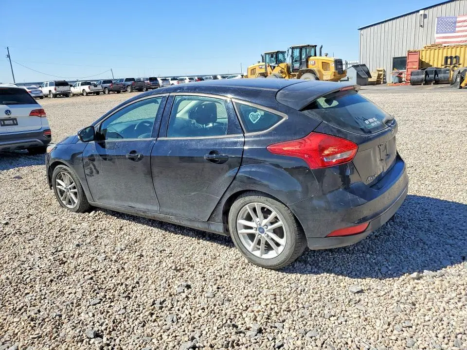 2016 FORD FOCUS SE  