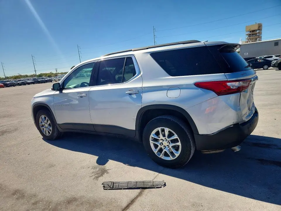 2020 CHEVROLET TRAVERSE LT  