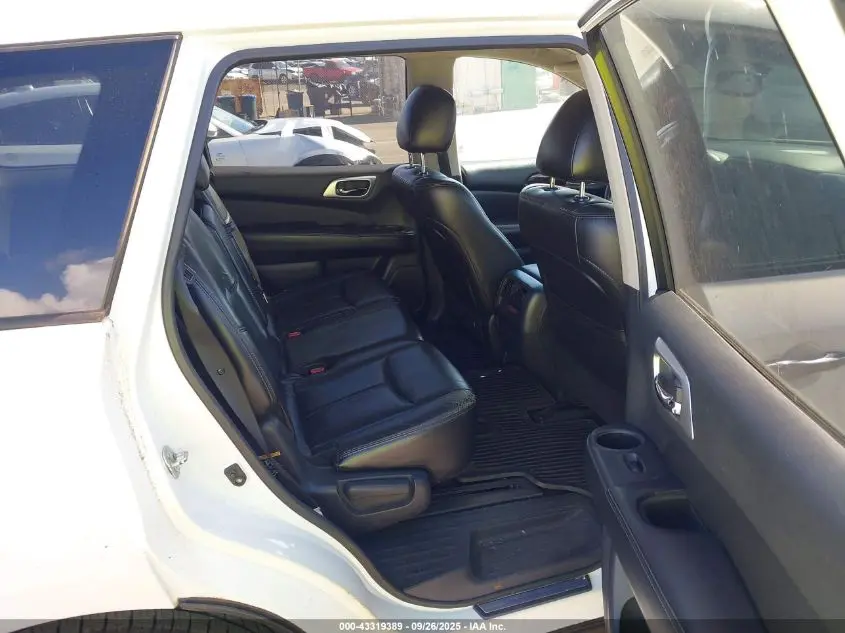 2014 NISSAN PATHFINDER SL