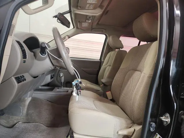 2017 NISSAN FRONTIER S  