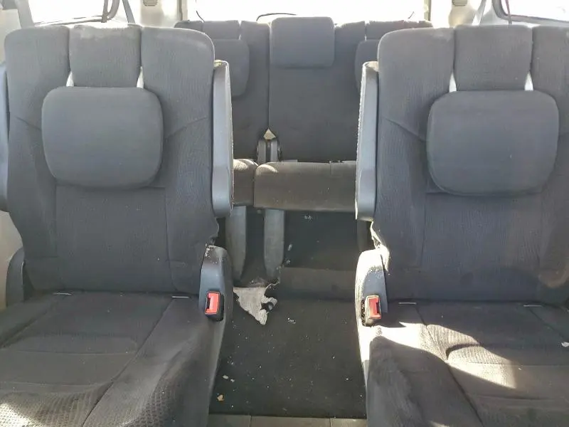 2011 DODGE GRAND CARAVAN EXPRESS  