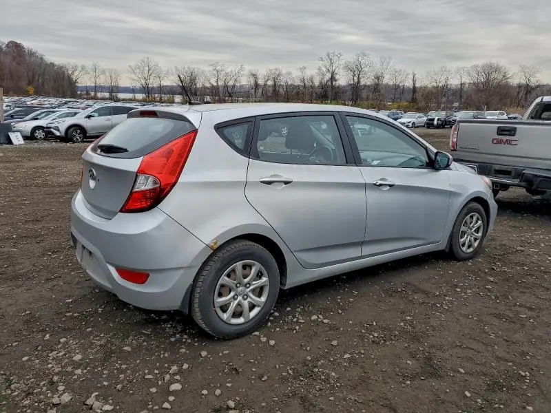 2013 HYUNDAI ACCENT GLS  
