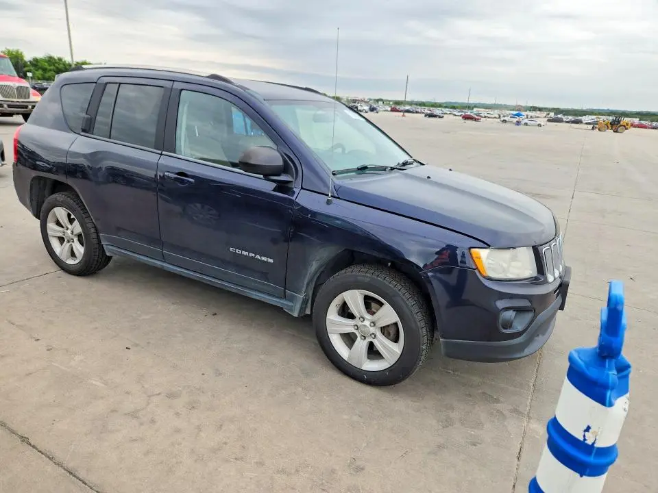 2011 JEEP COMPASS SPORT  