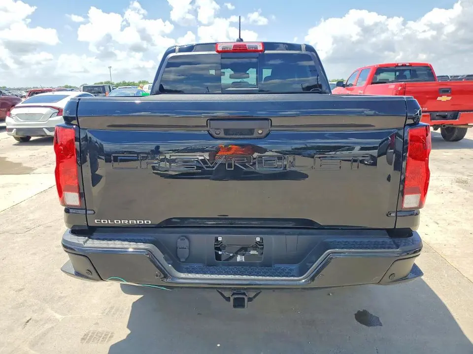 2025 CHEVROLET COLORADO LT  