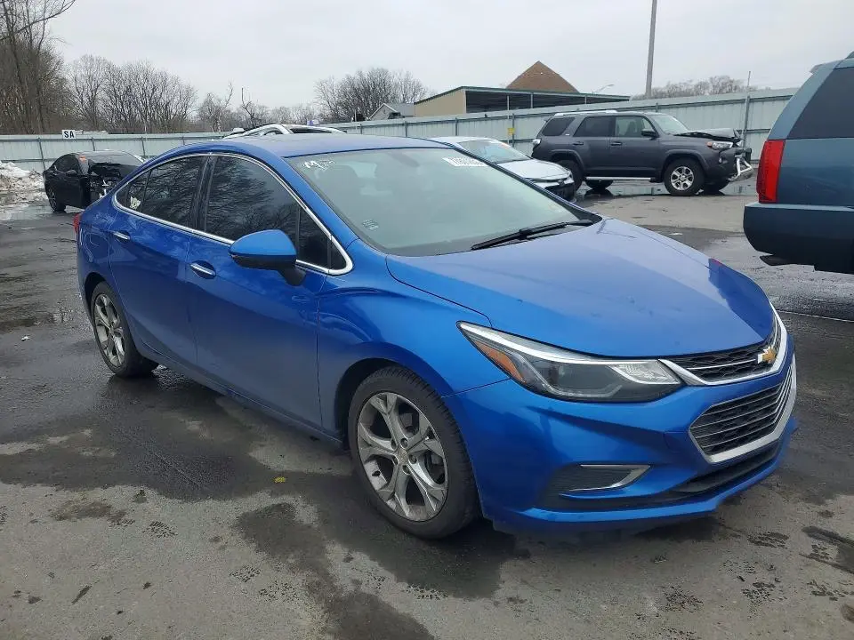 2017 CHEVROLET CRUZE PREMIER  