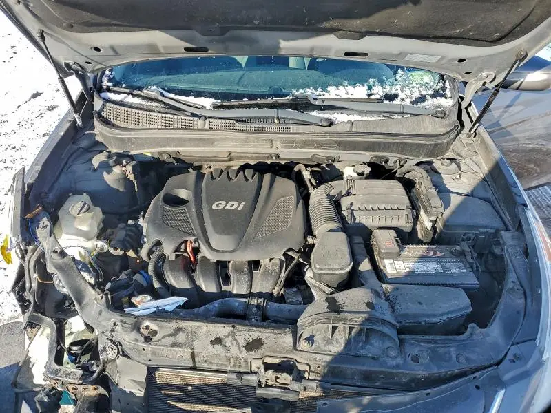 2013 HYUNDAI SONATA GLS  