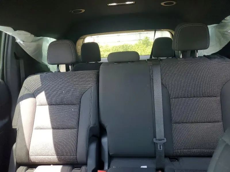 2024 CHEVROLET TRAVERSE LS  