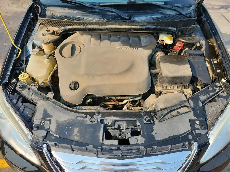 2012 CHRYSLER 200 LIMITED  
