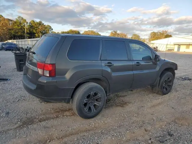 2010 MITSUBISHI ENDEAVOR LS  