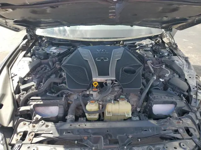 2018 INFINITI Q50 LUXE  