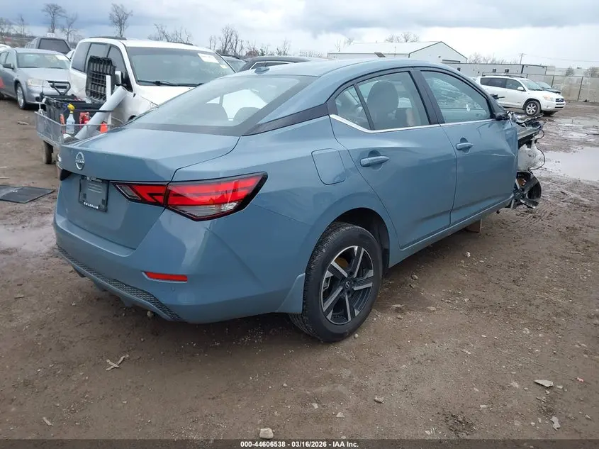 2025 NISSAN SENTRA SV