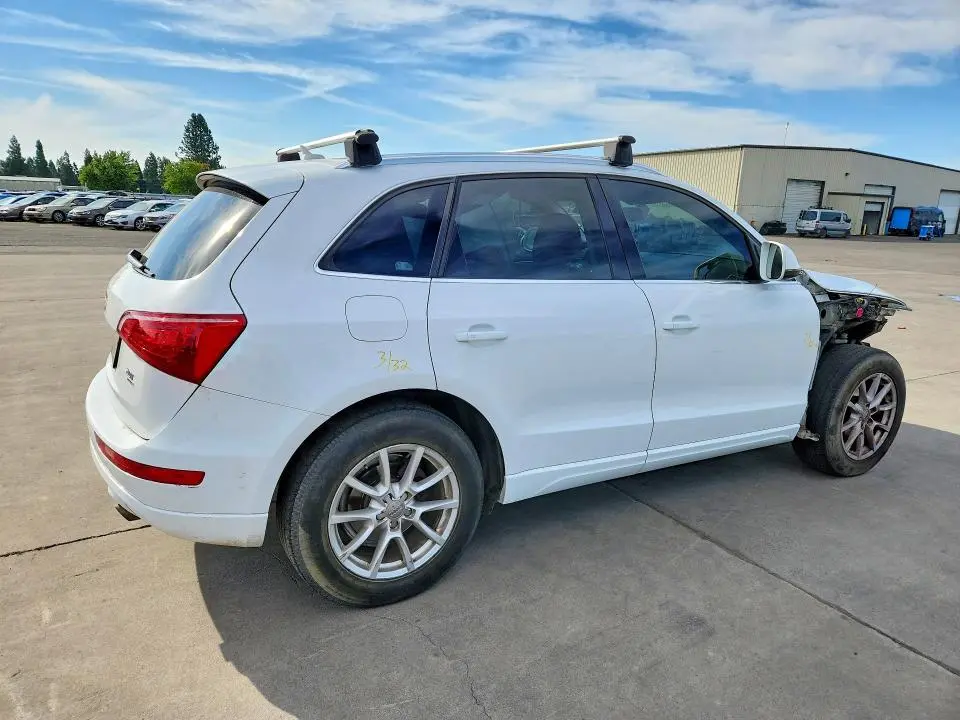 2012 AUDI Q5 PREMIUM PLUS  